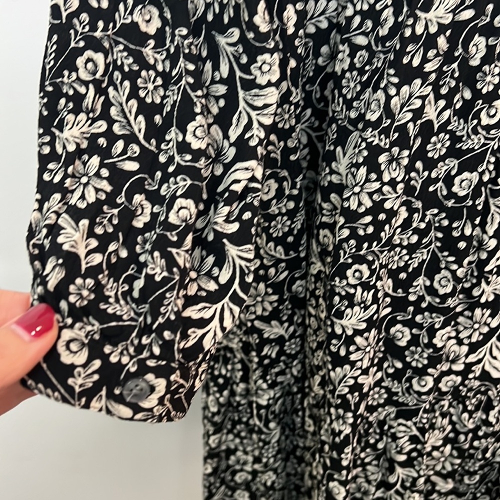 J Crew Swingy Antique Floral Print Black & Cream Dress Small - Picture 4 of 7